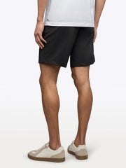AO Short | Black Classic-fit Versaknit®