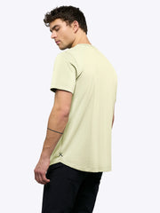 AO Curve-Hem Tee | Oyster White Signature-Fit PYCA Pro®