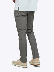 AO 5-Pocket Pant | Steel Slim-Fit Versaknit®