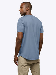 AO Curve-Hem Tee | Cadet Blue Signature-Fit PYCA Pro®