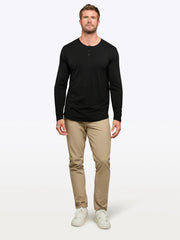 AO Long Sleeve Henley Curve-Hem | Black Signature-fit PYCA Pro®