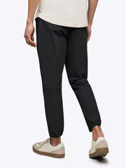 AO Jogger Pant 2.0 | Black Straight-Leg Versaknit®