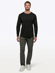 AO Long Sleeve Curve-Hem Tee | Black Signature-fit PYCA Pro®
