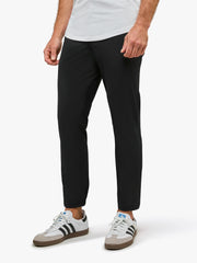 AO Jogger Pant | Black Slim-fit Versaknit®